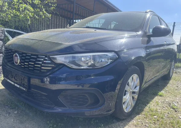 fiat tipo Fiat Tipo cena 29999 przebieg: 150000, rok produkcji 2017 z Szczawno-Zdrój